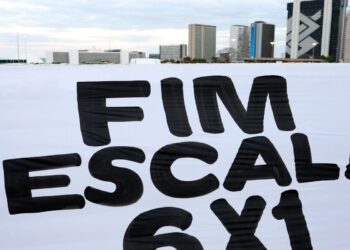 Vereadores fazem “protocolaço” de projetos pelo fim da escala 6×1